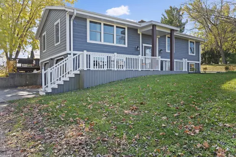 s47w24821 Lawnsdale, Waukesha, WI 53189