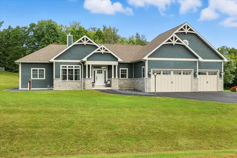 w232s8430 Rosemary, Big Bend, WI 53103