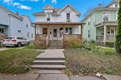 1532 Owen, Racine, WI 53403