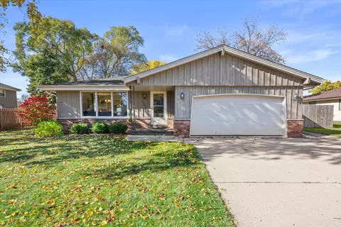 15450 W Elmont, New Berlin, WI 53151