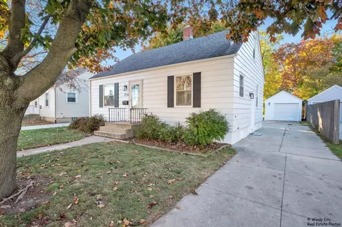 3716 22nd, Kenosha, WI 53140