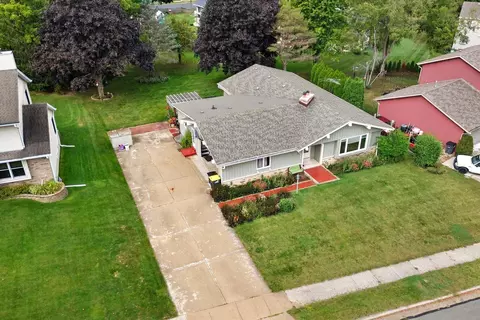 3041 Minot, Waukesha, WI 53188
