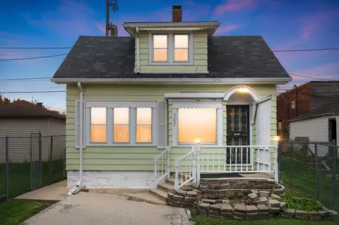 5257 N 34th, Milwaukee, WI 53209