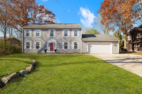 3975 S 119th, Greenfield, WI 53228