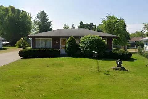2733 Arrowhead, Racine, WI 53402