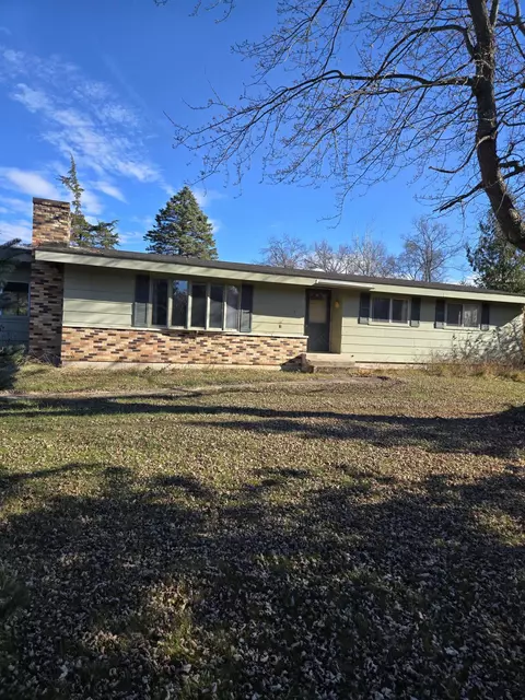 n11612 10th Avenue, Necedah, WI 54646