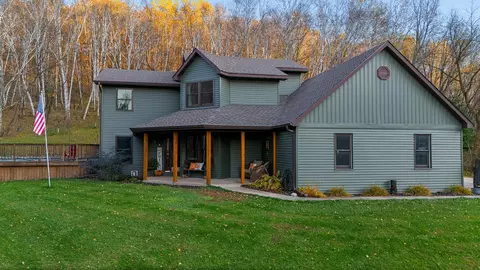 n6578 Mccurdy Road, Onalaska, WI 54636