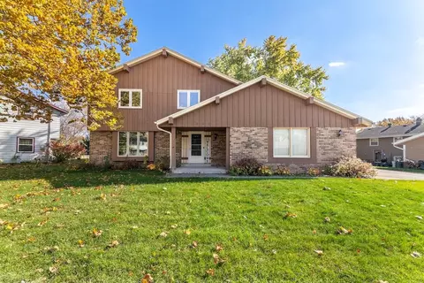 1222 Western, Mukwonago, WI 53149
