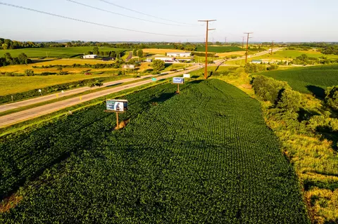 Lt1 Highway 18, Dodgeville, WI 53533
