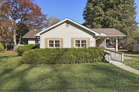 w1020 Narcissus Road, Bloomfield, WI 53128