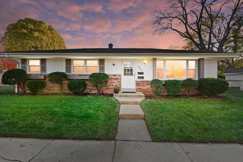 9409 W Wilbur, Milwaukee, WI 53228