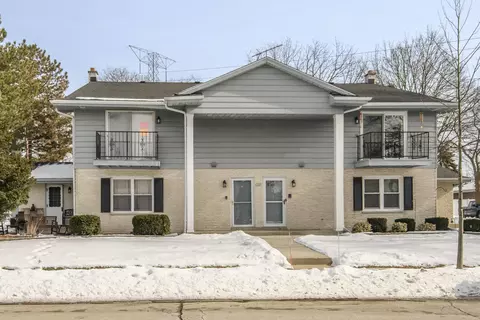 1337 Camden #2, Waukesha, WI 53186
