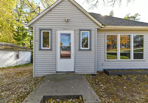 30119 Moccasin, Burlington, WI 53105