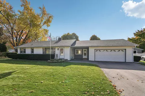 711 E Lisbon, Oconomowoc, WI 53066