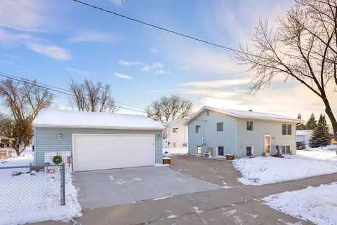 1020 Lake, Onalaska, WI 54650