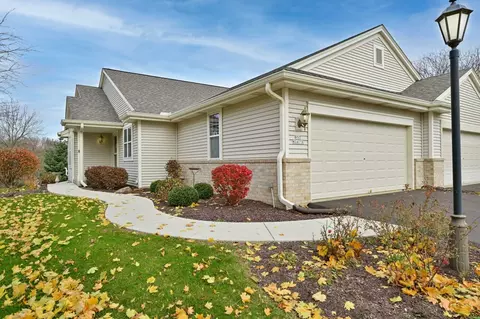 n57w24116 N Sycamore, Sussex, WI 53089