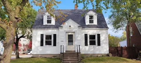 1028 9th, Menominee, MI 49858