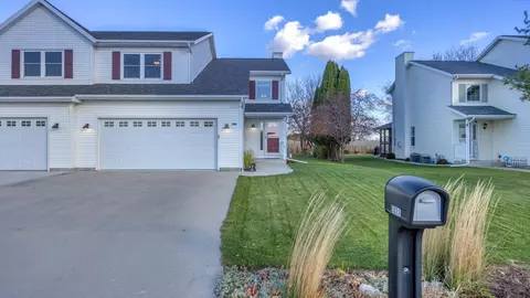 562 Crestwood #A, Elkhart Lake, WI 53020