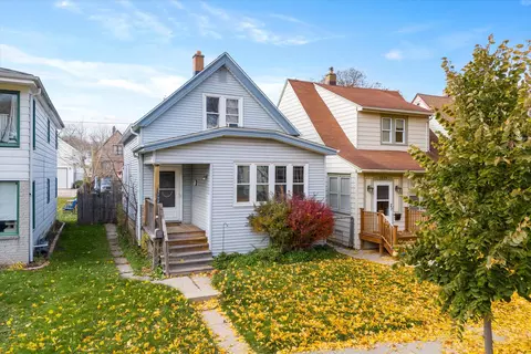 1929 S 72nd, West Allis, WI 53219