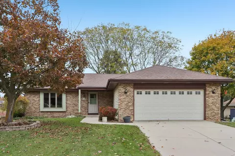 n77w15302 Crossway, Menomonee Falls, WI 53051