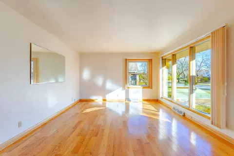 2254 W Bolivar, Milwaukee, WI 53221