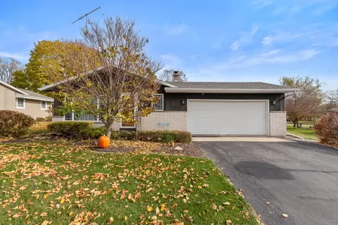 233 Theresa, Theresa, WI 53091
