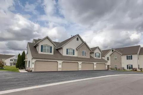 1106 Stratford #102, Mount Pleasant, WI 53406