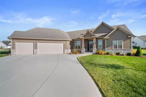 1922 N Teton, Grafton, WI 53024