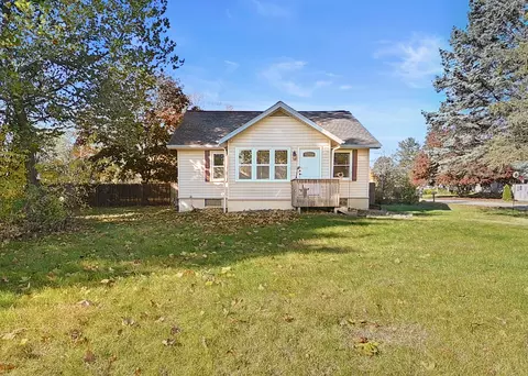 952 Sheridan, Somers, WI 53140
