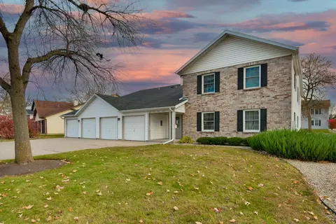 4117 80th #14A, Kenosha, WI 53142