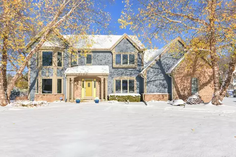 5700 Woodland Hls, Mount Pleasant, WI 53406
