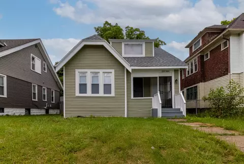 2661 N 44th, Milwaukee, WI 53210