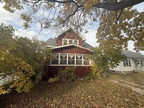 2220 75th, Kenosha, WI 53143