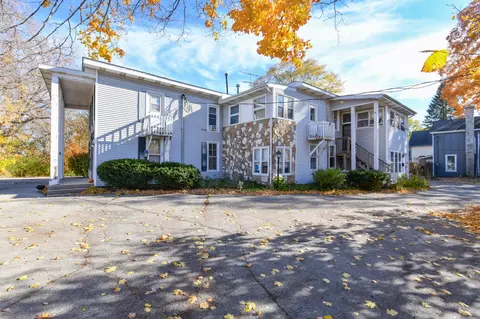 220 W Walworth, Delavan, WI 53115