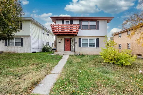 5815 N 76th #5817, Milwaukee, WI 53218