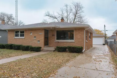 2107 28th, Kenosha, WI 53140