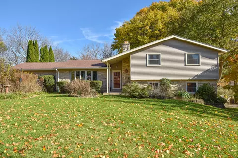1080 Westbrooke, Waukesha, WI 53186