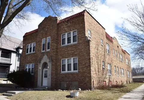 502 N 39th, Milwaukee, WI 53208