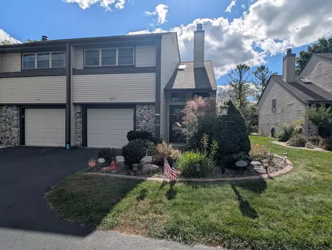607 Tamarack, West Bend, WI 53095