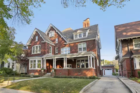 2442 N N Ter, Milwaukee, WI 53211