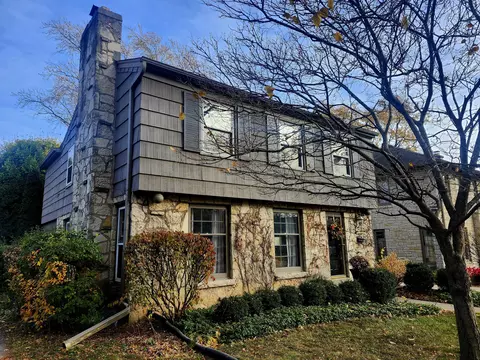 162 N 86th, Wauwatosa, WI 53226