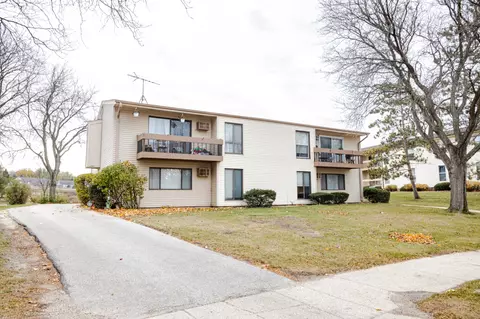 1891 Haymarket #33, Waukesha, WI 53189