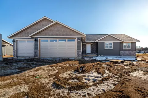 1838 Arches, Holmen, WI 54636