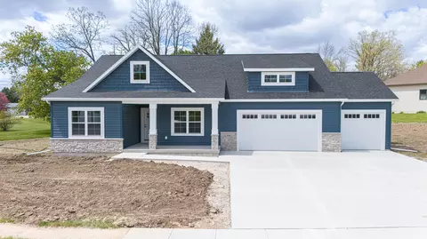 116 River, Theresa, WI 53091