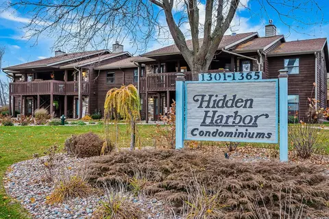 1309 Lauderdale, Onalaska, WI 54650