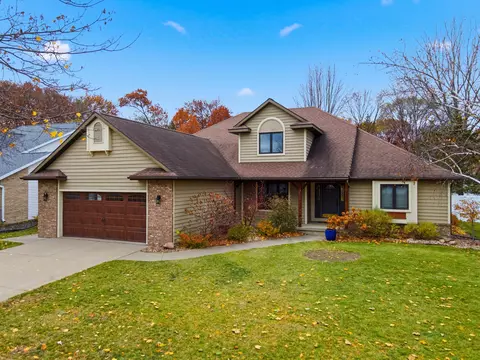 1200 Red Cedar, Onalaska, WI 54650