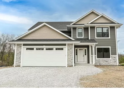 11388 W Tess Crk, Franklin, WI 53132