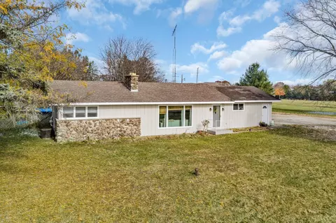 40522 Bloomfield, Genoa City, WI 53128