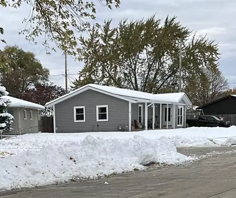 8540 14th, Kenosha, WI 53143
