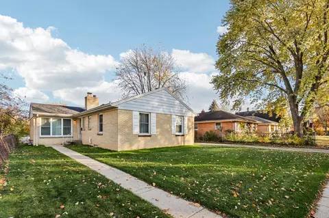 4742 N 90th, Milwaukee, WI 53225